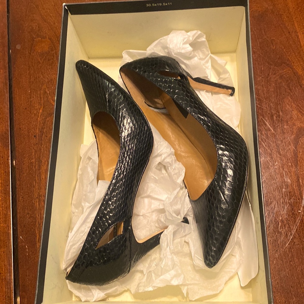 Ann Taylor Ladies heels